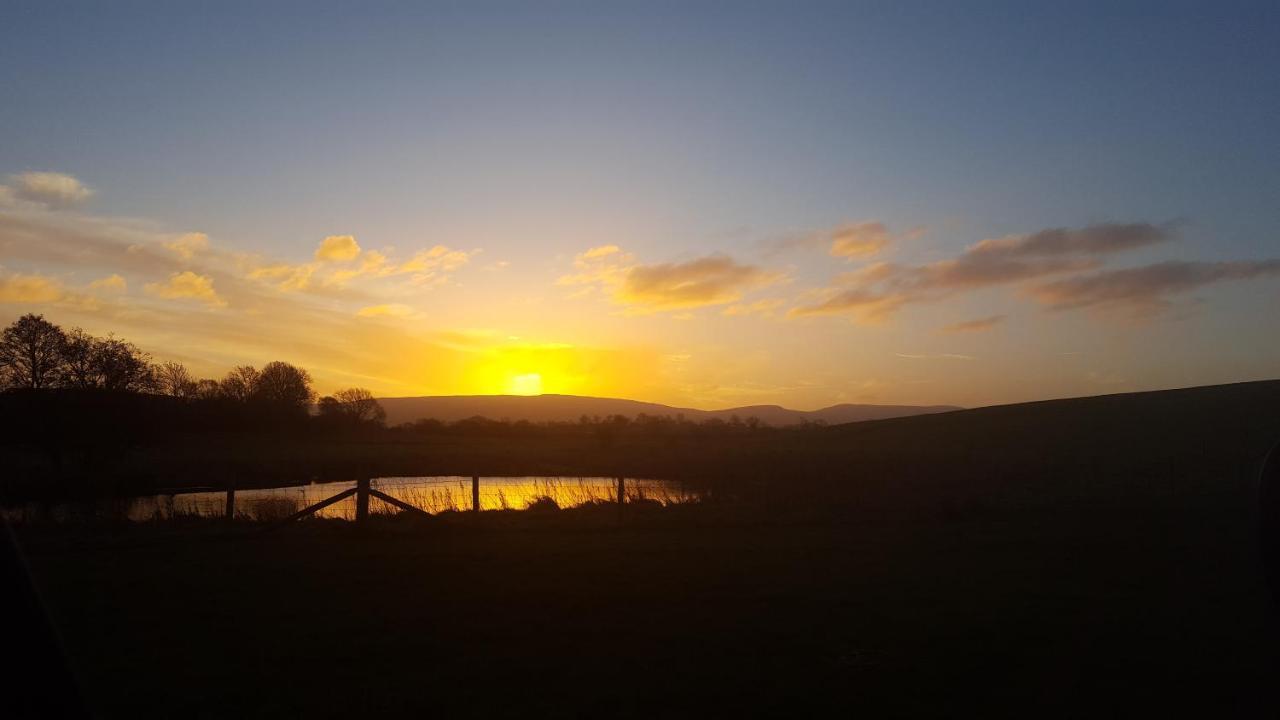 Keld Barn, Low Ploughlands Holiday Lets Kirkby Stephen Esterno foto